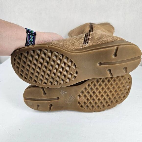 Hillard and Hanson Snowday Suede Shearling Boots Tan 9 - Picture 8 of 9